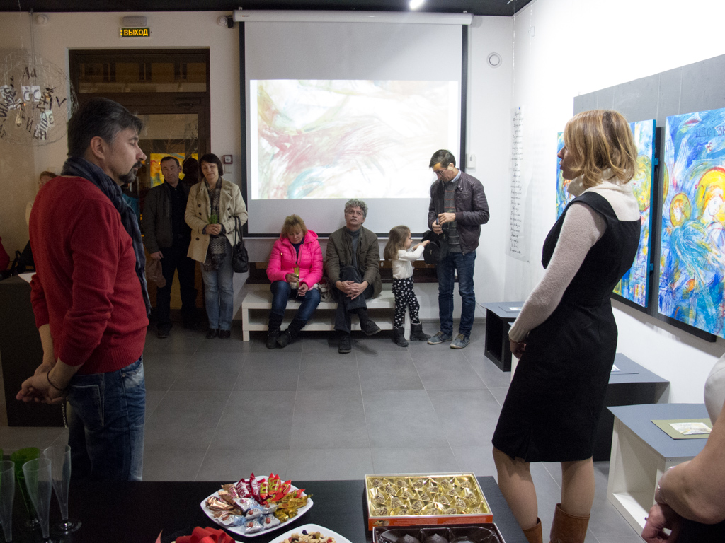 Проект "Круговорот"  выставка "Человек вечный" в галерее ИН,  Новороссийск, 2015