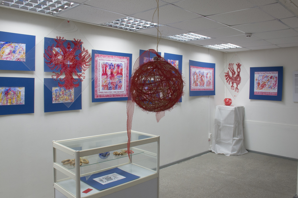 Проект "Колядки" на выставке  "Автограф" в ГВЗ Геленджика, 2014 год